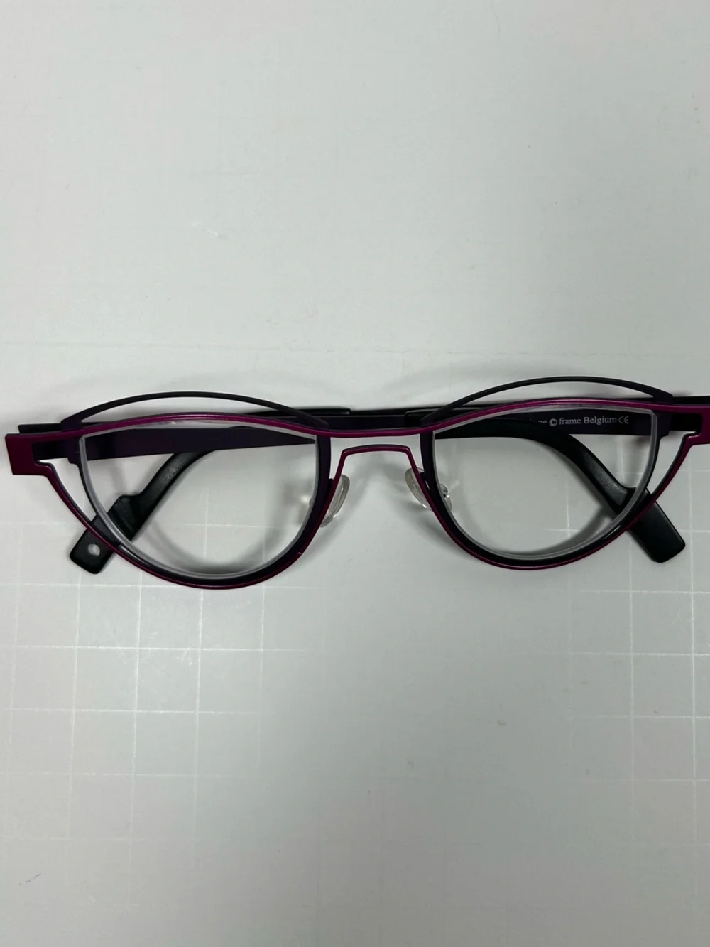 Theo Shape 196 Purple/Magenta Fuchsia/Lila Matte